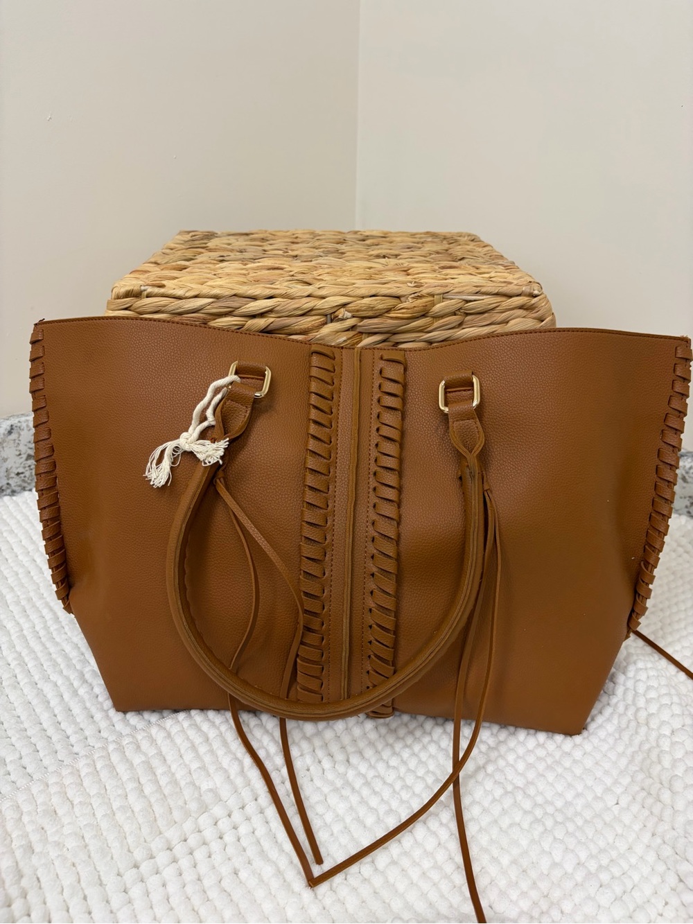 Chestnut Whipstitch Tote with Dual Shoulder Straps